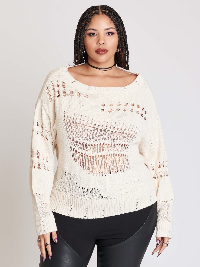 DISTRESSED IVORY SWEATER PLUS 1